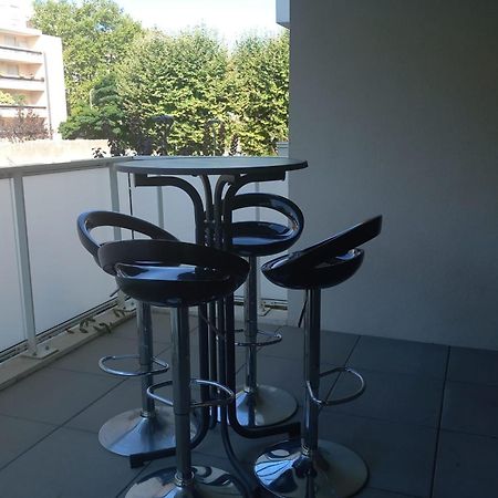 69A - Cosy Studio Ideally Located Lyon Gerland Buitenkant foto