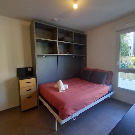 69A - Cosy Studio Ideally Located Lyon Gerland Buitenkant foto