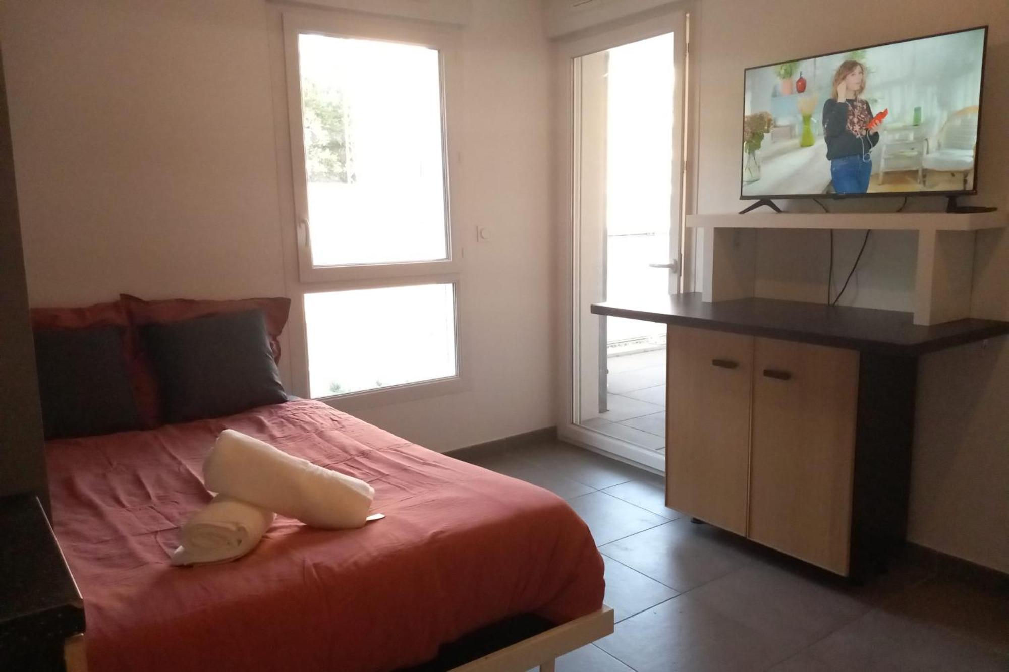 69A - Cosy Studio Ideally Located Lyon Gerland Buitenkant foto